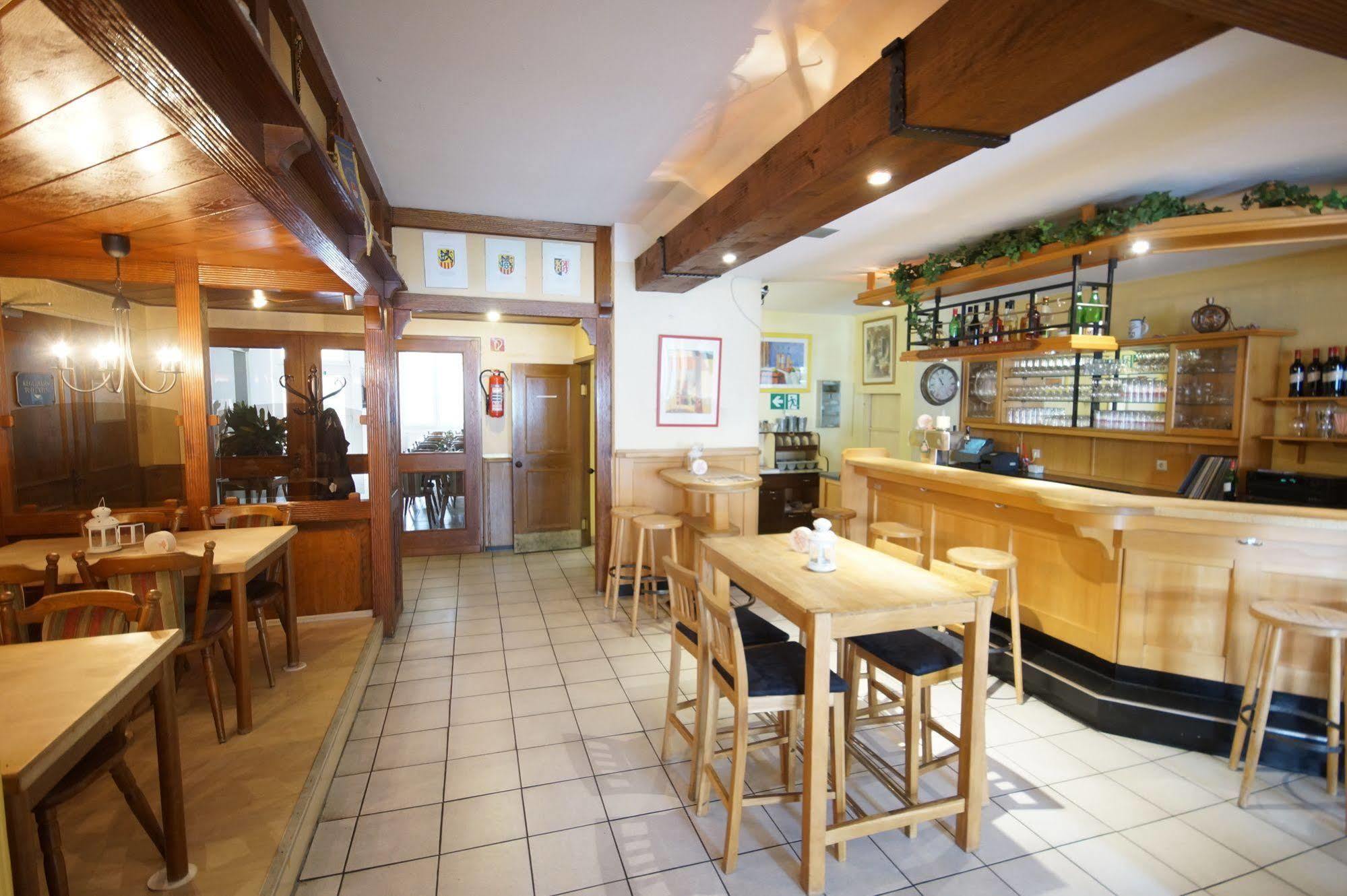Zum Alten Brauhaus Kerpen  Exteriör bild
